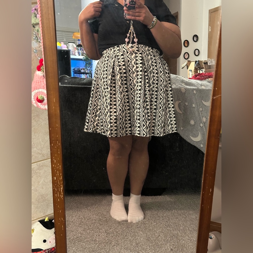 Black and White Geometric Skirt